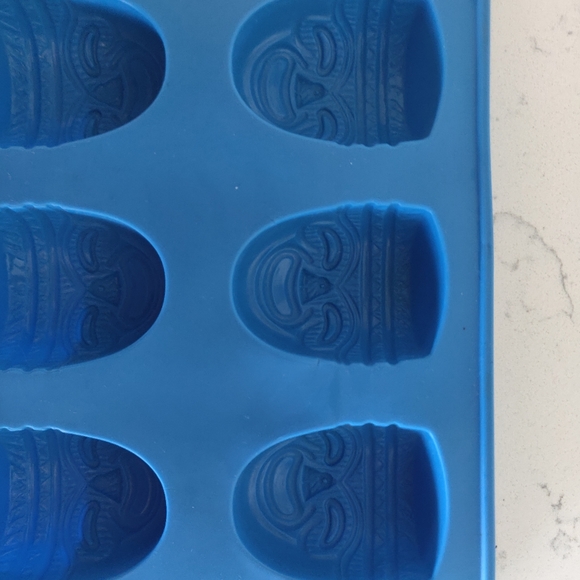 Mask Mold - Picture 3 of 3